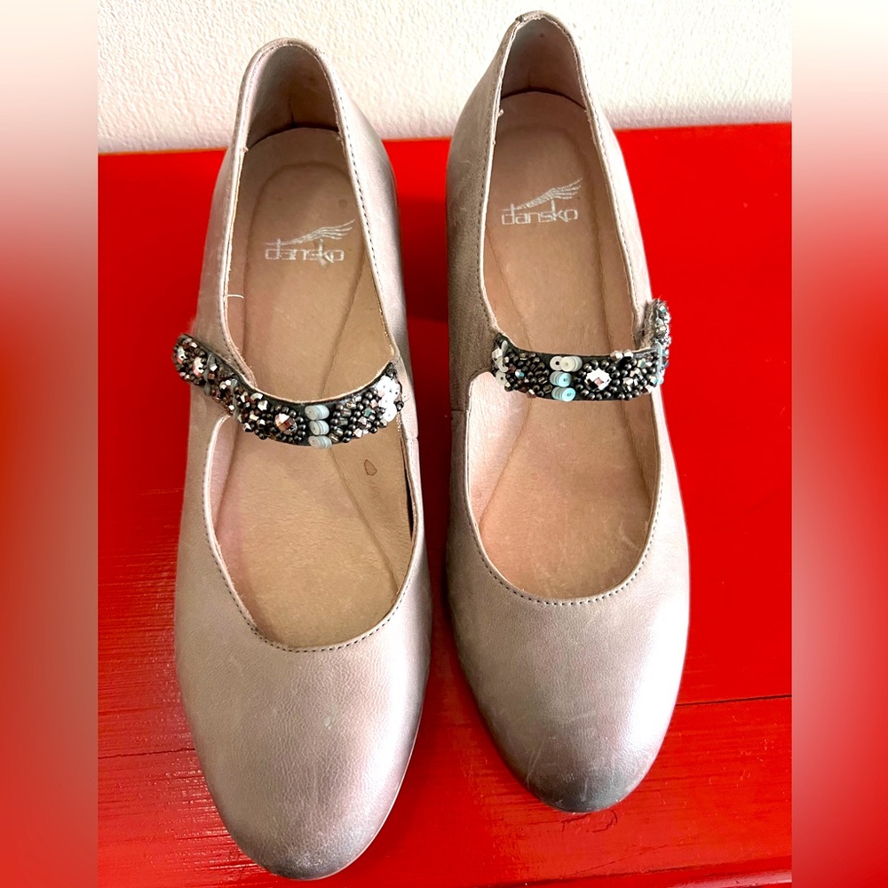 Dansko jeweled Mary Janes sz 38/8 - Picture 4 of 12